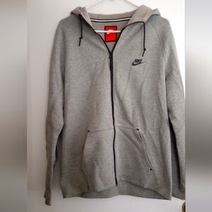 Nike zip up sweatshirt